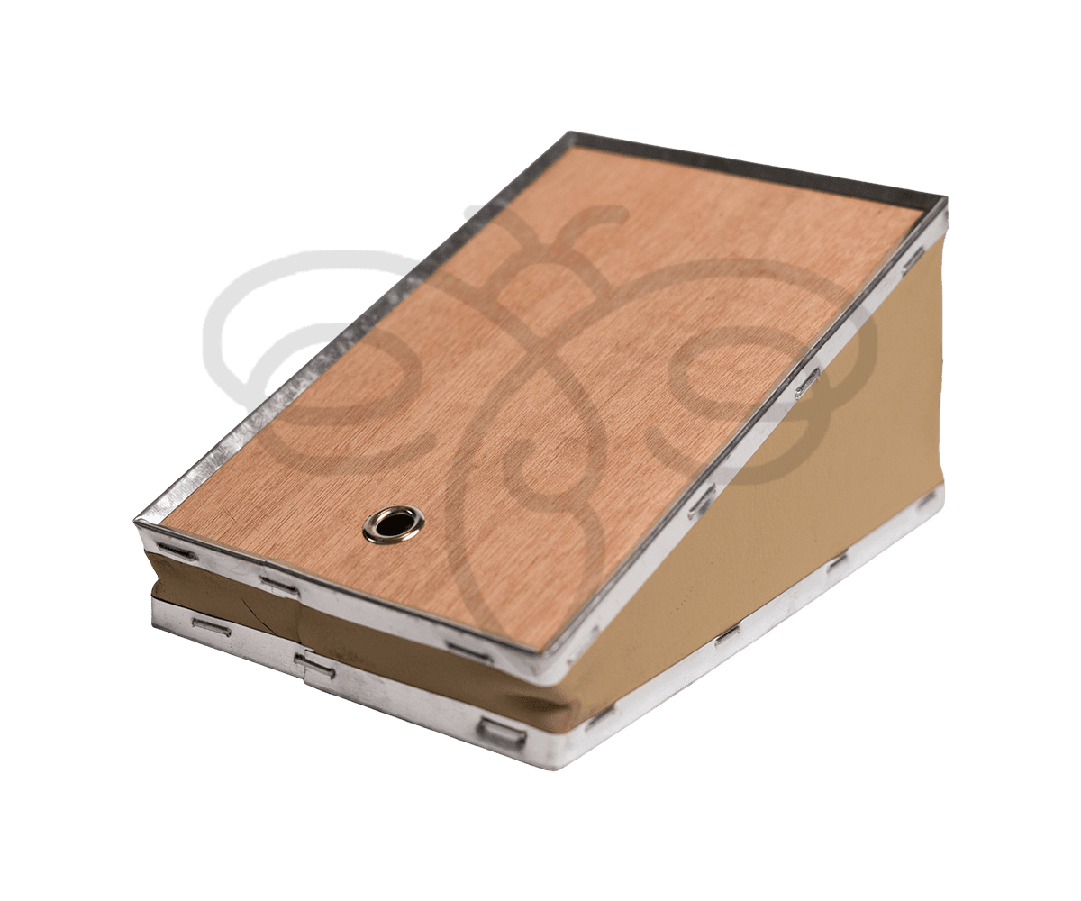 meh-za-dimilicu-corium-2